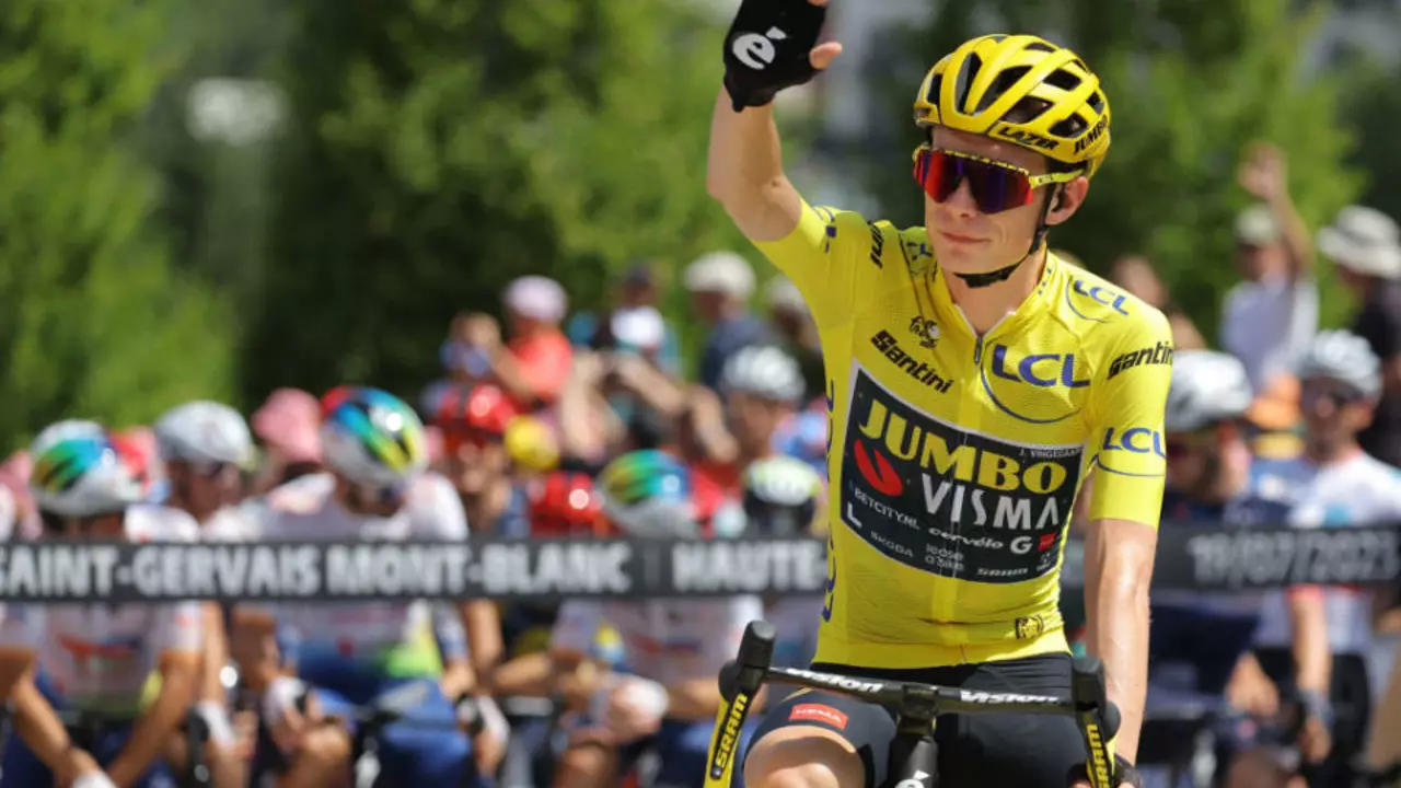 Why do cycling road race leaders wear a yellow jersey?